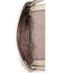 Бежевая кожаная стеганая сумка через плечо от Marc by Marc Jacobs