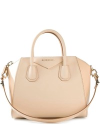 Бежевая кожаная сумочка от Givenchy