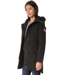 Женская бежевая парка от Canada Goose
