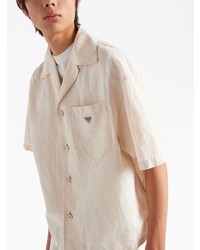 Мужская бежевая рубашка с коротким рукавом из шамбре от Prada