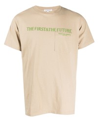Мужская бежевая футболка с круглым вырезом с принтом от Engineered Garments