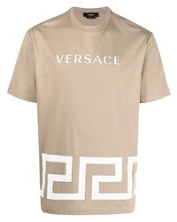 Мужская бежевая футболка с круглым вырезом с принтом от Versace