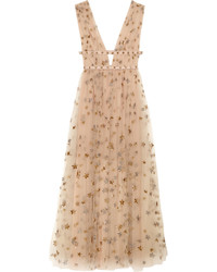 Бежевое вечернее платье с пайетками с украшением от Valentino