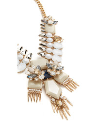 Бежевое колье от Adia Kibur