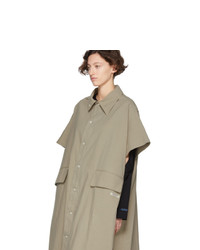 Бежевое пальто-накидка от Regulation Yohji Yamamoto