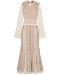 Бежевое платье-миди крючком