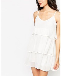 Бежевое платье от Glamorous