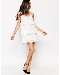 Бежевое платье от Glamorous