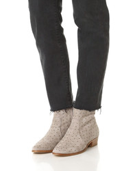 Бежевые бархатные ботильоны с шипами от Joie