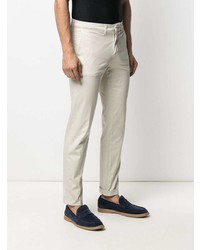 Бежевые брюки чинос от Fay