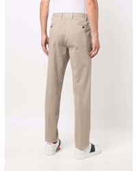 Бежевые брюки чинос от Lardini