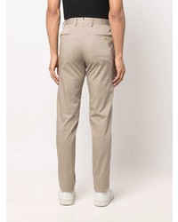 Бежевые брюки чинос от Caruso