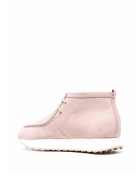 Бежевые замшевые ботинки дезерты от Leandro Lopes