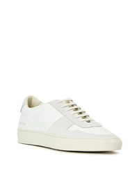 Мужские бежевые замшевые низкие кеды от Common Projects