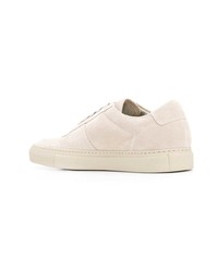 Мужские бежевые замшевые низкие кеды от Common Projects