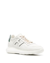 Мужские бежевые замшевые низкие кеды от Hogan