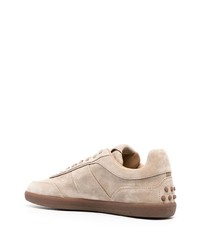 Мужские бежевые замшевые низкие кеды от Tod's