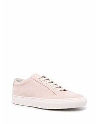 Мужские бежевые замшевые низкие кеды от Common Projects