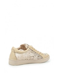 Женские бежевые кеды от GUESS