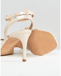 Бежевые кожаные босоножки на каблуке от Asos