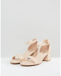 Бежевые кожаные босоножки на каблуке от Qupid