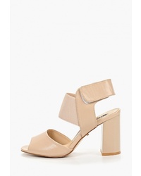 Бежевые кожаные босоножки на каблуке от Lino Marano