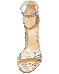 Женские бежевые кожаные босоножки от Schutz