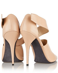 Бежевые кожаные ботильоны с вырезом от Narciso Rodriguez
