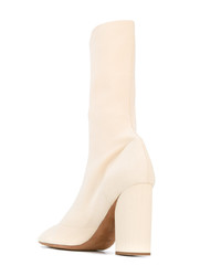 Бежевые кожаные ботильоны от Yeezy