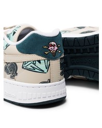 Мужские бежевые кожаные низкие кеды с принтом от Reebok