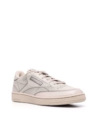 Мужские бежевые кожаные низкие кеды от Maison Margiela x Reebok