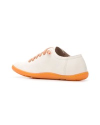 Женские бежевые кожаные низкие кеды от Camper