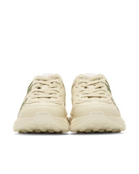 Женские бежевые кожаные низкие кеды от Gucci