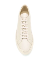 Мужские бежевые кожаные низкие кеды от Common Projects