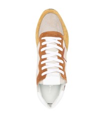 Мужские бежевые кожаные низкие кеды от Philippe Model Paris