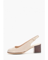 Бежевые кожаные туфли от Balex