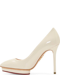 Бежевые кожаные туфли от Charlotte Olympia