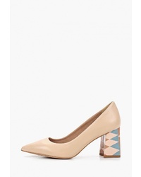 Бежевые кожаные туфли от Indiana