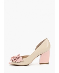 Бежевые кожаные туфли от Indiana