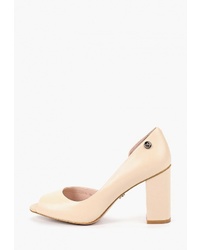 Бежевые кожаные туфли от Marco Bonne`