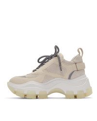 Женские бежевые кроссовки от Prada