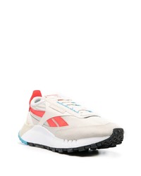 Мужские бежевые кроссовки от Reebok