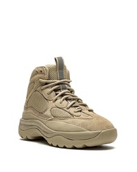 Мужские бежевые кроссовки от Yeezy