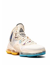 Мужские бежевые кроссовки от Nike