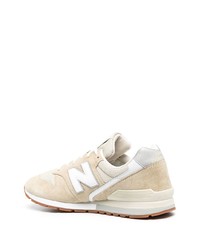 Мужские бежевые кроссовки от New Balance