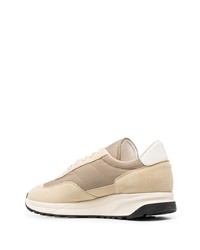 Мужские бежевые кроссовки от Common Projects