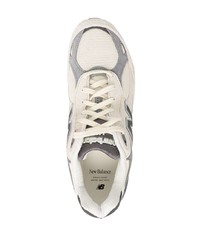 Мужские бежевые кроссовки от New Balance