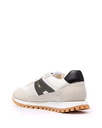 Мужские бежевые кроссовки от Axel Arigato