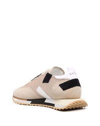 Мужские бежевые кроссовки от Ghoud