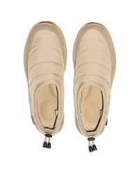 Мужские бежевые кроссовки от Suicoke